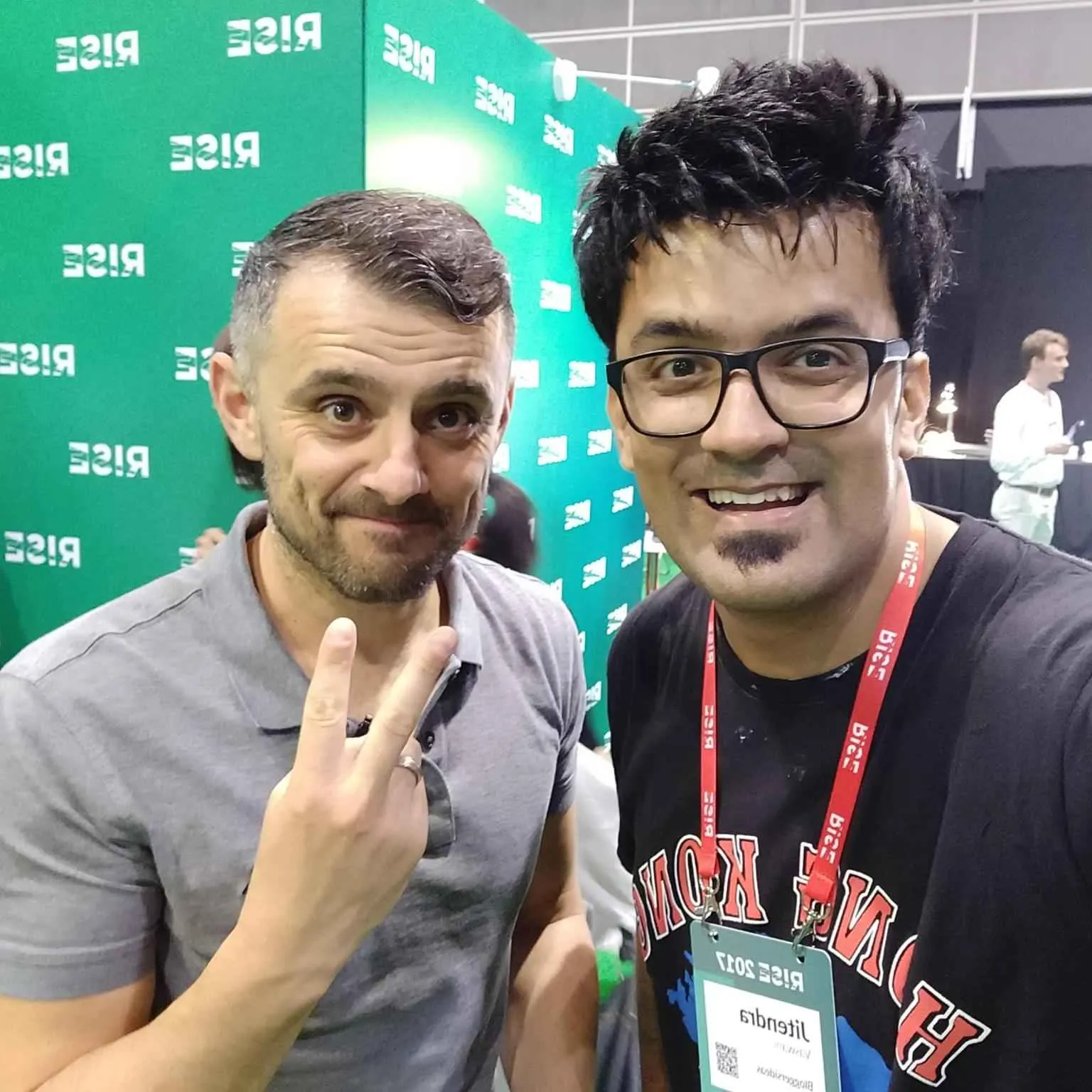 Gary-Vee_1_11zon_1_11zon.webp