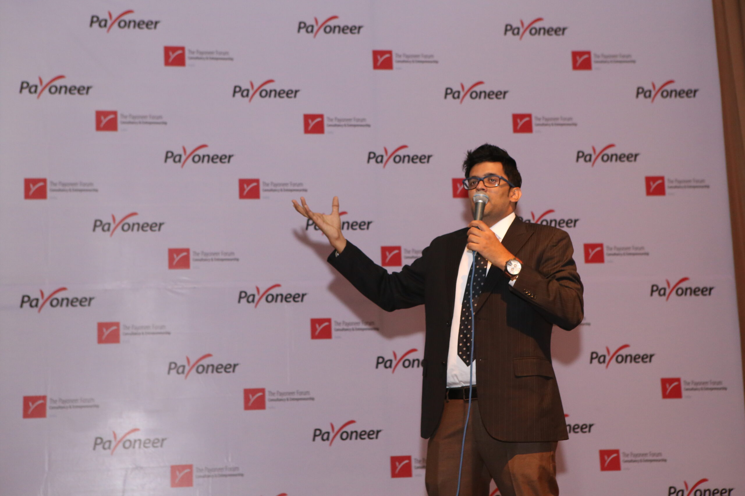 Jitendra vaswani at payoneer forum delhi India (2)